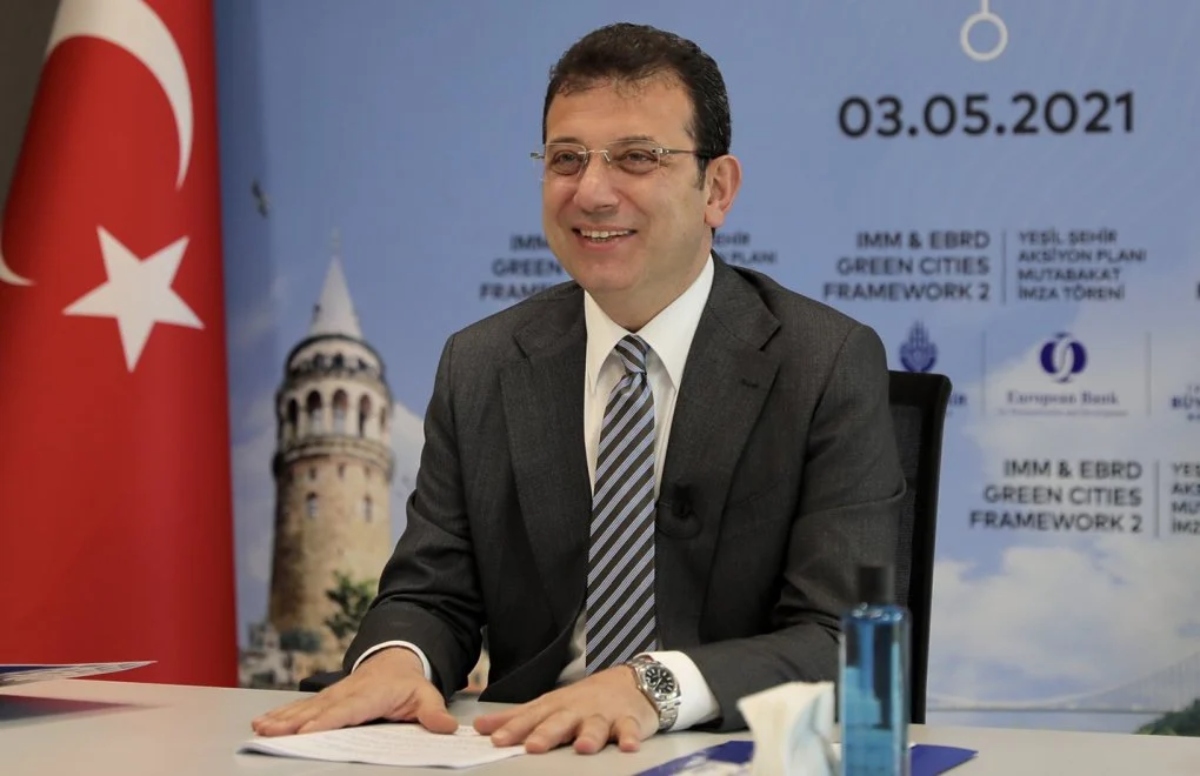 Άναψε η μάχη για τη διαδοχή Ερντογάν – Kόντρα Ιμάμογλου με τον «γαμπρό» Μπαϊρακτάρ
