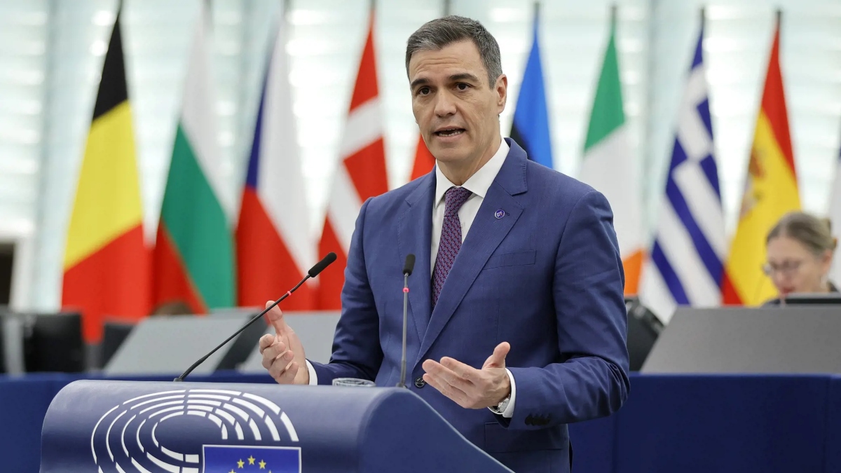 Ο πρωθυπουργός της Ισπανίας Σάντσεθ ανακοινώνει αν παραιτείται ή όχι