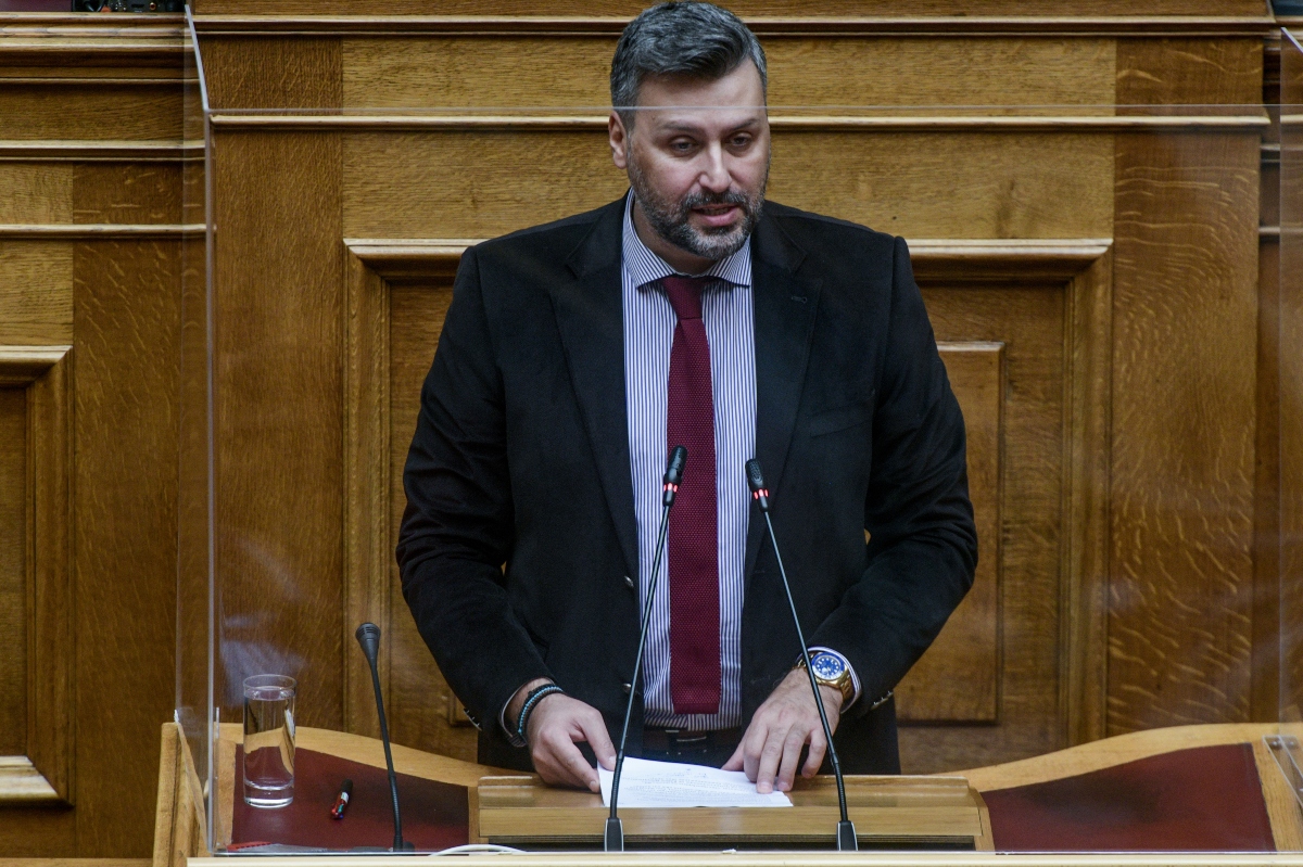 Η απάντηση του καθηγητή αγγειοχειρουργικής για την υπόθεση του πατέρα του Γιάννη Καλλιάνου