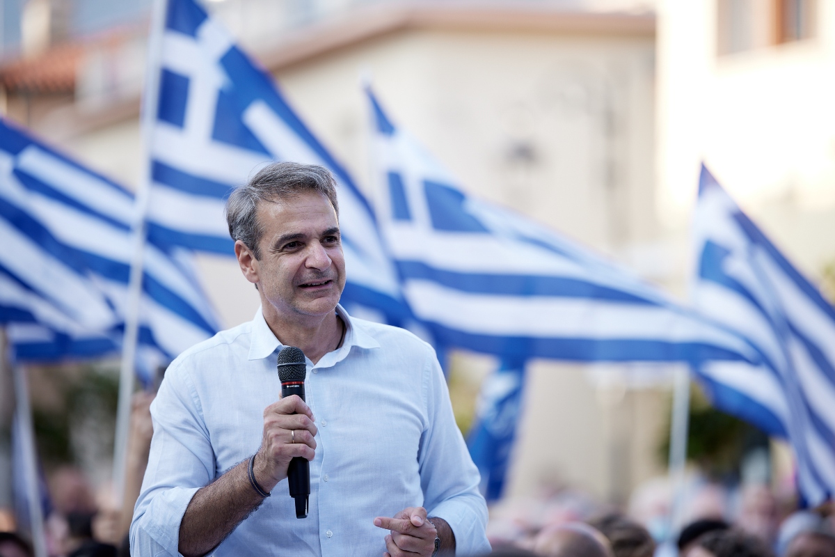 Τα μηνύματα της επίσκεψης Μητσοτάκη στο Ρέντη