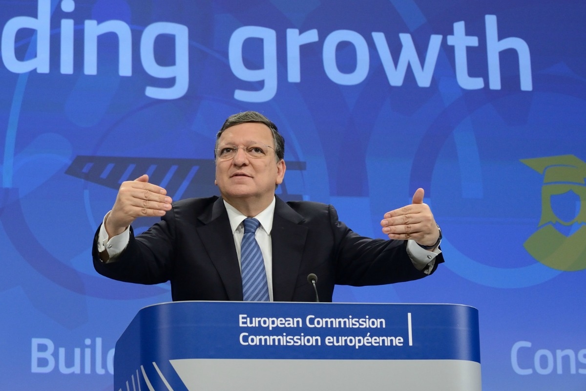 Μπαρόζο: Ζούμε την τρίτη μεγαλύτερη διένεξη από τους δύο παγκόσμιους πολέμους