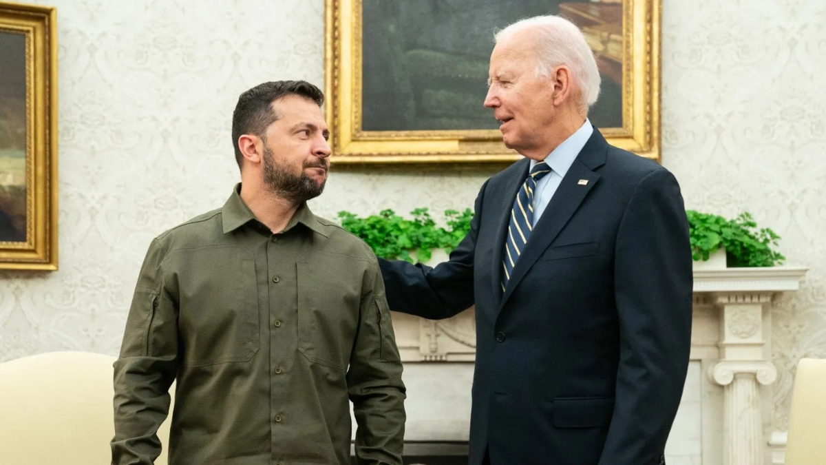 Ο Ζελένσκι ευχαριστεί τις ΗΠΑ για τη βοήθεια