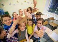 Σχολεία: Πότε κλείνει για τις πασχαλινές διακοπές και Πότε τελειώνουν τα μαθήματα για καλοκαίρι
