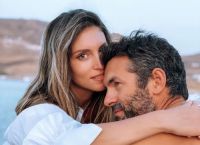 Αθηνά Οικονομάκου – Φίλιππος Μιχόπουλος: Αυτός είναι ο λόγος που ανακοίνωσαν τώρα το διαζύγιό τους