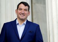 Πύρρος Δήμας: Η κόρη του άλλαξε το επίθετό της στα social media μετά τον γάμο του
