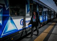 “Κόκκινη” κάρτα ΡΑΣ σε Hellenic Train: Μηχανοδηγοί οδηγούν τρένα χωρίς τα απαιτούμενα πιστοποιητικά