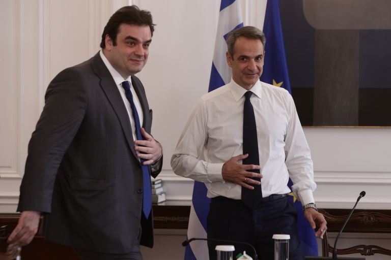 Σχολική βία: Μητσοτάκης και Πιερρακάκης παρουσιάζουν την Τρίτη την εθνική καμπάνια