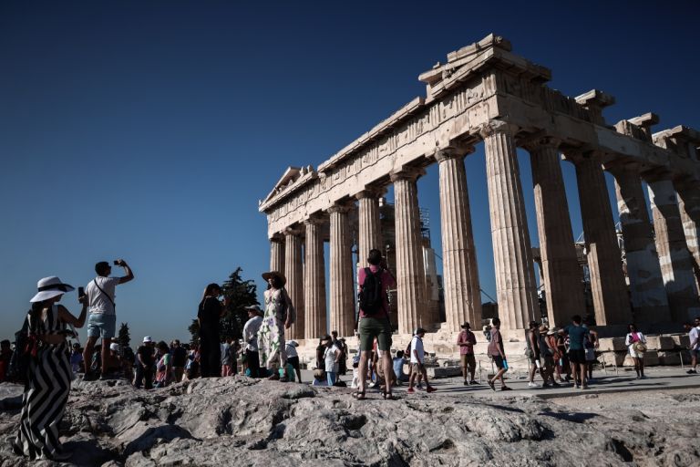 Reuters: Greek Economy Surges After Decade of Pain