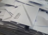 ΣΥΡΙΖΑ: Άνοιξαν οι κάλπες για τις προκριματικές- Ηλεκτρονικά από τις ΗΠΑ θα ψηφίσει ο Κασσελάκης
