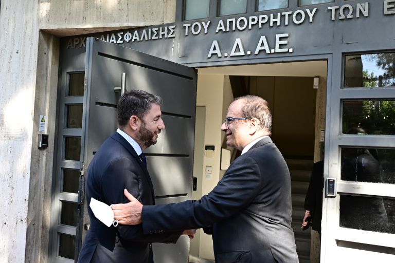 Συνάντηση Ανδρουλάκη-Ράμμου τη Δευτέρα, με «φόντο» τις υποκλοπές [vid]