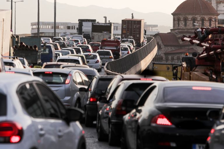 Τέλη κυκλοφορίας 2024: Ξεκινάει η πληρωμή με τον μήνα – Ποια η διαδικασία [vid]