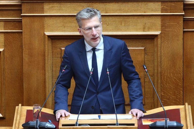 Σκέρτσος: Ουρανοκατέβατος ο Κασσελάκης- Έχει την ψυχή Πολάκη [VID]
