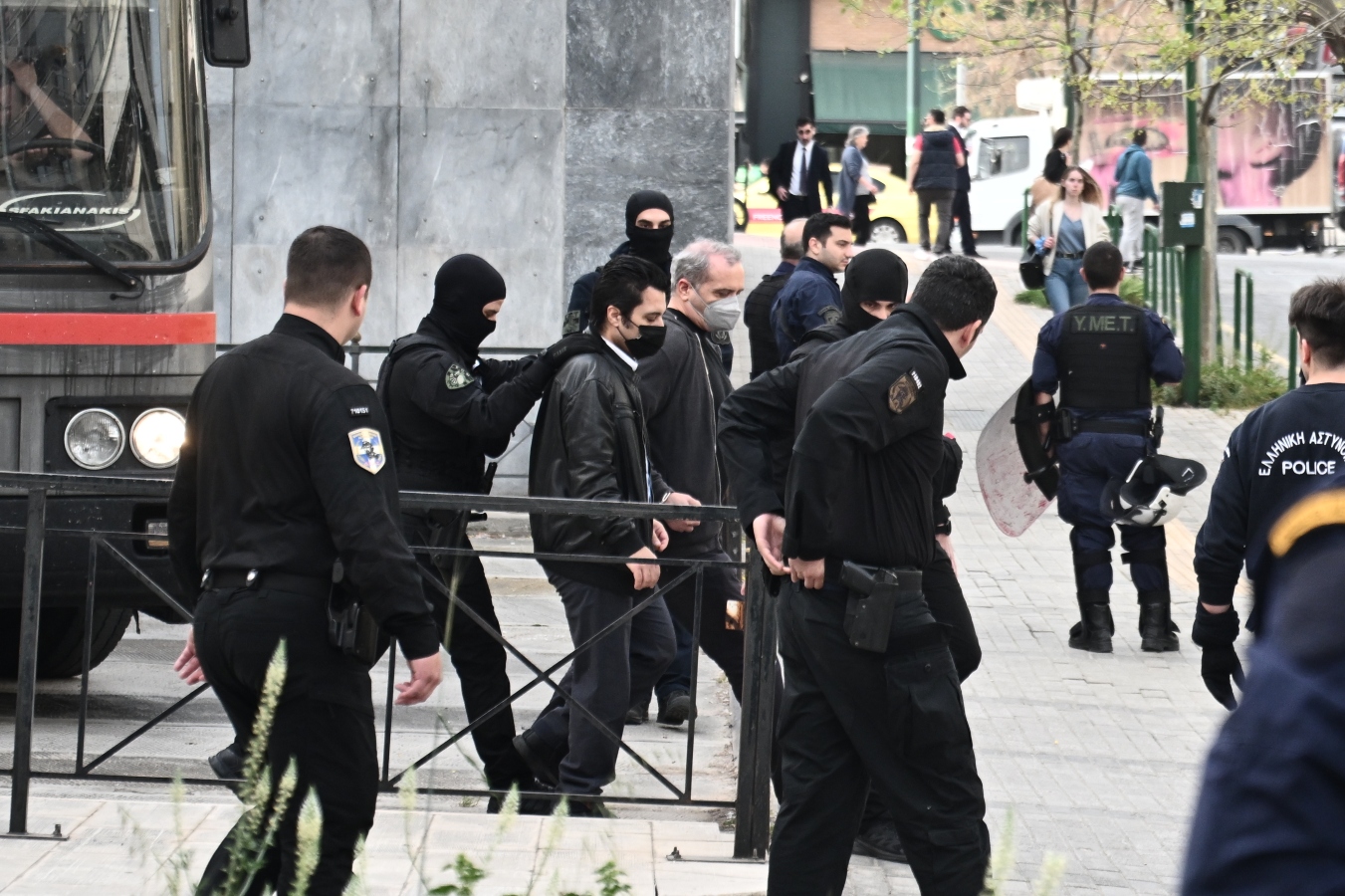 Κολωνός: Ισόβια στον Μίχο για τον βιασμό της 12χρονης, ελεύθερη η μητέρα της