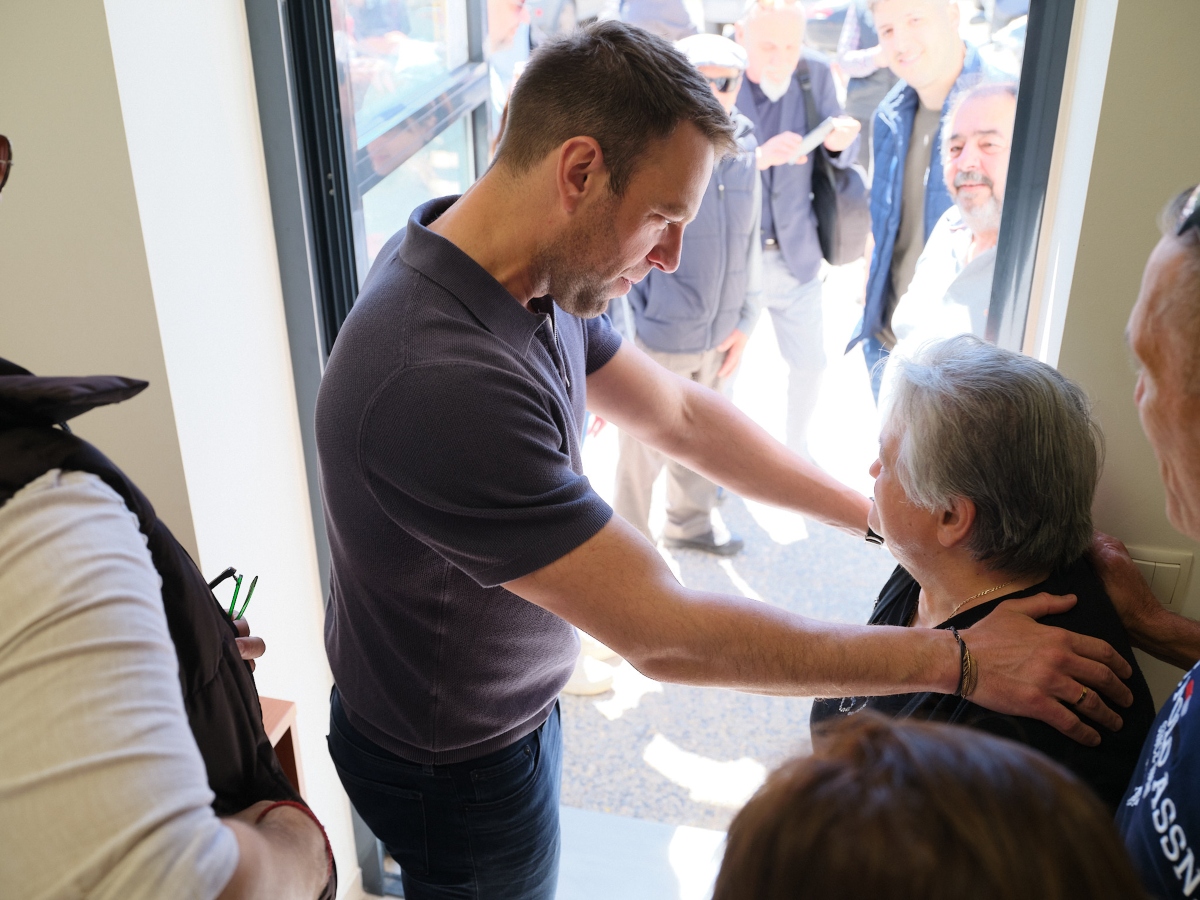 Στέφανος Κασσελάκης: Στις ρίζες του στα Χανιά – Η συγκινητική ανάρτηση για τους παππούδες του