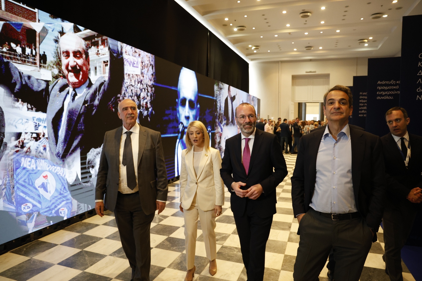 Βέμπερ σε Μεϊμαράκη: Είσαι ο άνθρωπος που συνδέει εθνικό και ευρωπαϊκό επίπεδο