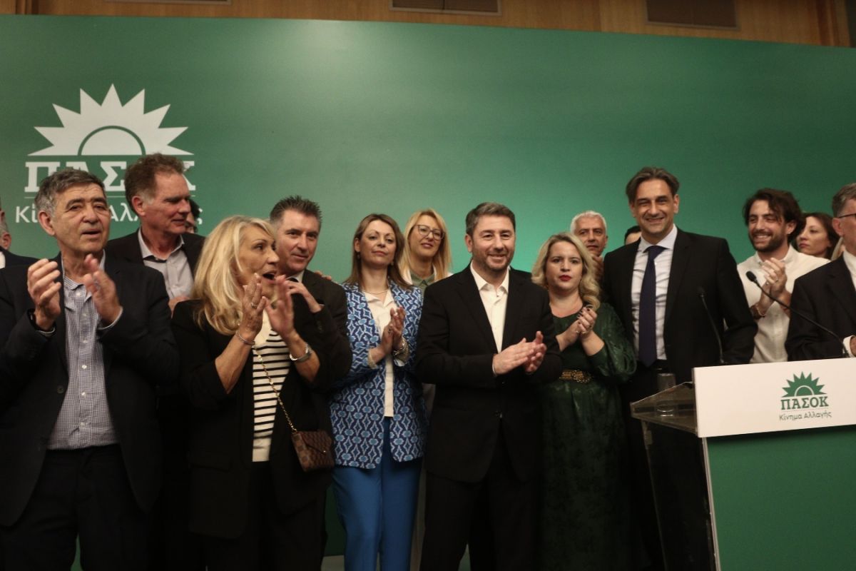 ΠΑΣΟΚ: Παρουσιάστηκαν οι υποψήφιοι ευρωβουλευτές – Με Ζαγοράκη το ευρωψηφοδέλτιο