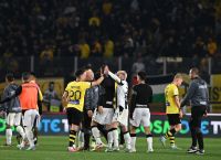 ΑΕΚ-ΠΑΟΚ: Στο 90′ ο Οζντόεφ κράτησε τους ασπρόμαυρους στην κορυφή [2-2]