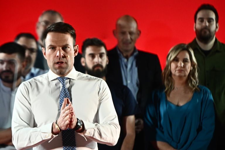 Κασσελάκης: Δεξιά ξινά σταφύλια τα μέτρα για bullying – Στις 9 Ιουνίου θα σκίσουμε [vid]