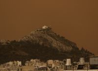 Καιρός: Σήμερα η πιο ζεστή ημέρα της εβδομάδας – Αποχωρεί η σκόνη