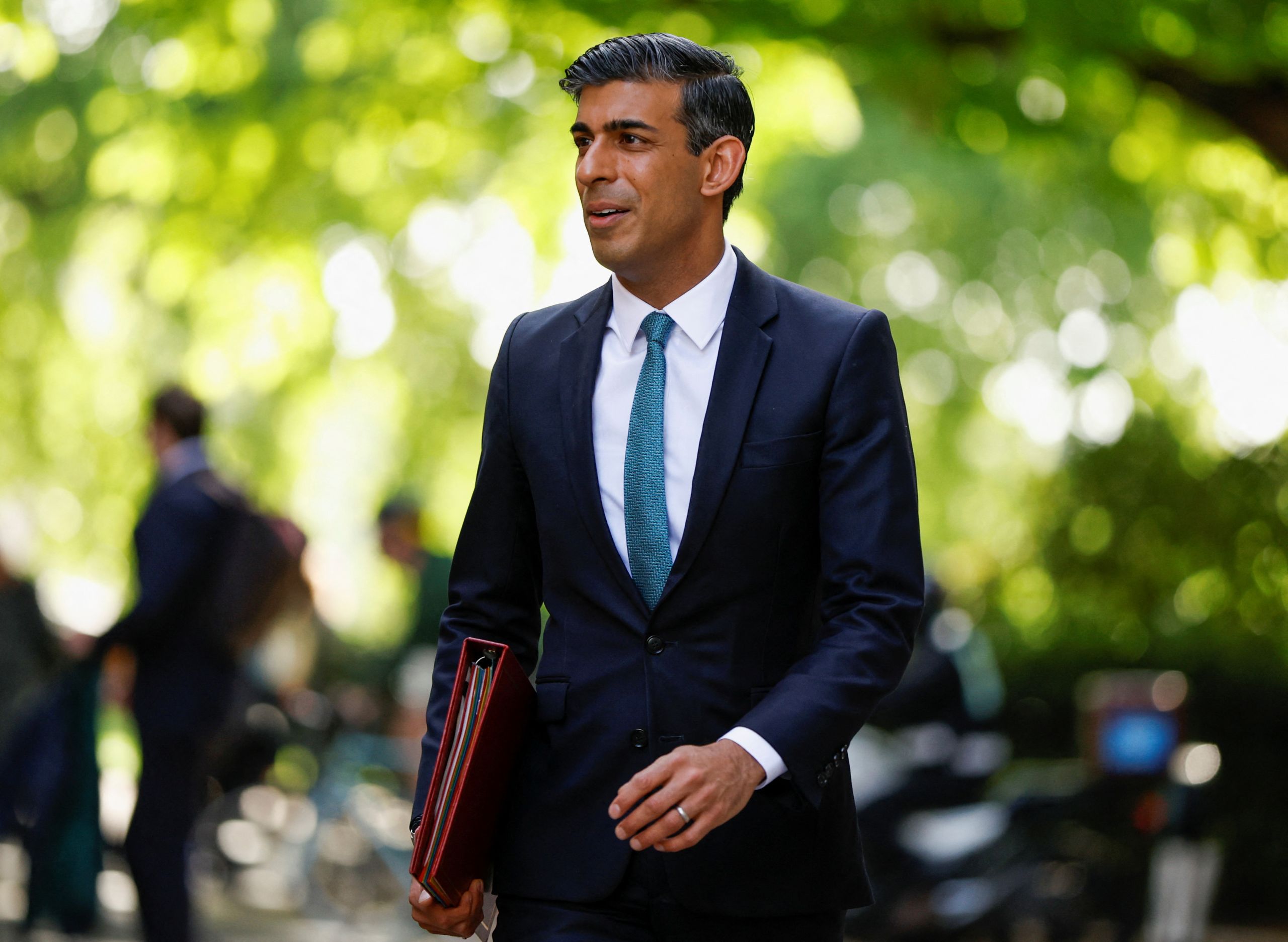 Βρετανία: Οι Συντηρητικοί θέλουν να επαναφέρουν την υποχρεωτική στράτευση