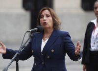 Το Κογκρέσο του Περού απέρριψε δύο προτάσεις αποπομπής της προέδρου Μπολουάρτε