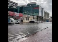 Ντουμπάι: Οι χειρότερες καταιγίδες των τελευταίων 20 ετών πλήττουν την περιοχή