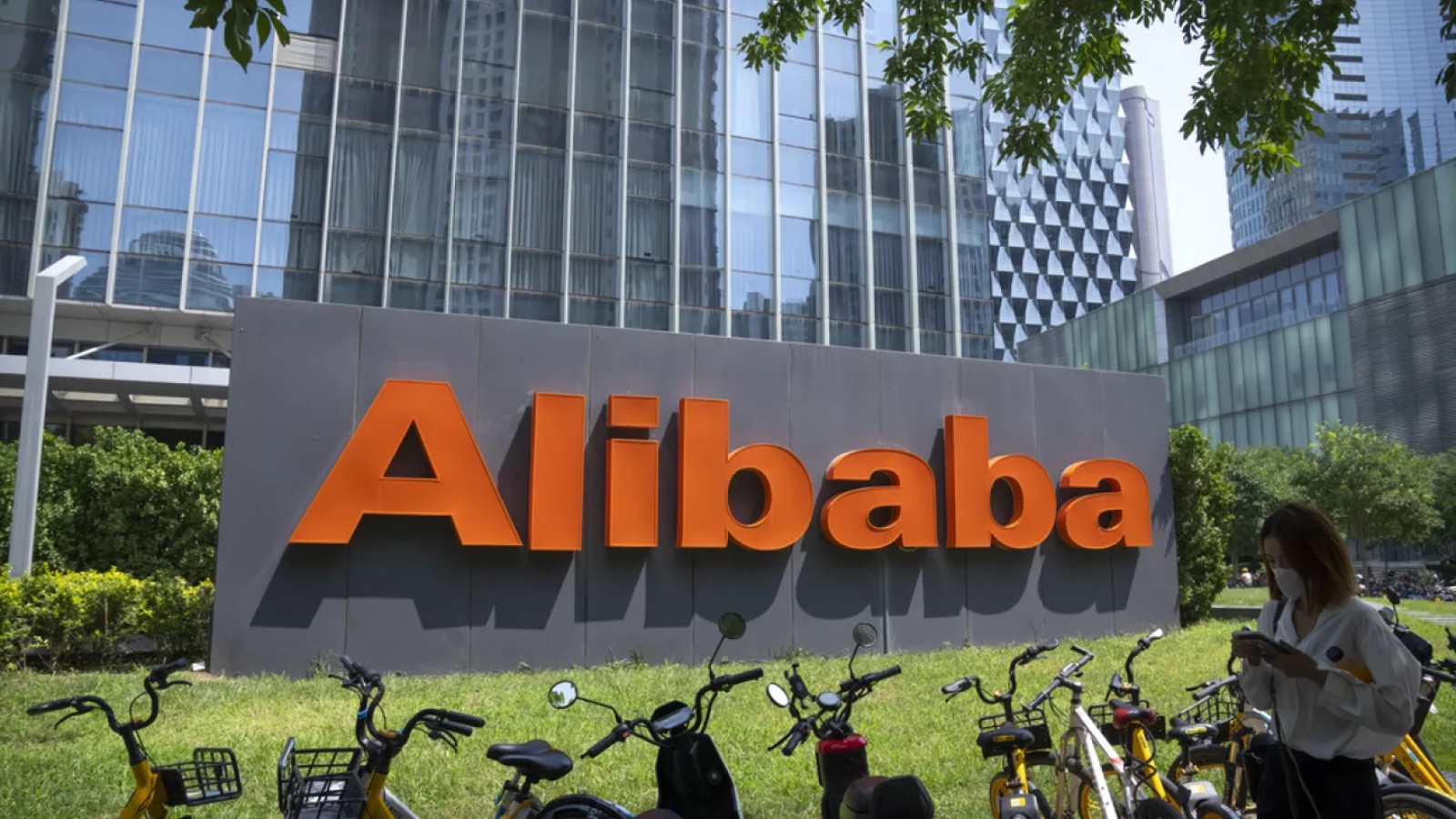Alibaba: Πόλεμος με την Temu για την πρώτη θέση