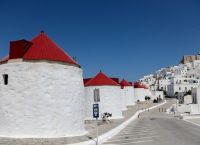 5 λόγοι που κάνουν την Αστυπάλαια τον πιο must προορισμό του καλοκαιριού