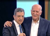 Ο Αυτιάς πήγε στον Παπαδάκη: Μαζί στον αέρα μετά από 21 χρόνια, μεγάλη συγκίνηση και αγκαλιές