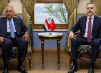 Τουρκία: Συνάντηση Φιντάν με τον υπουργό Εξωτερικών της Αιγύπτου για τη Μέση Ανατολή