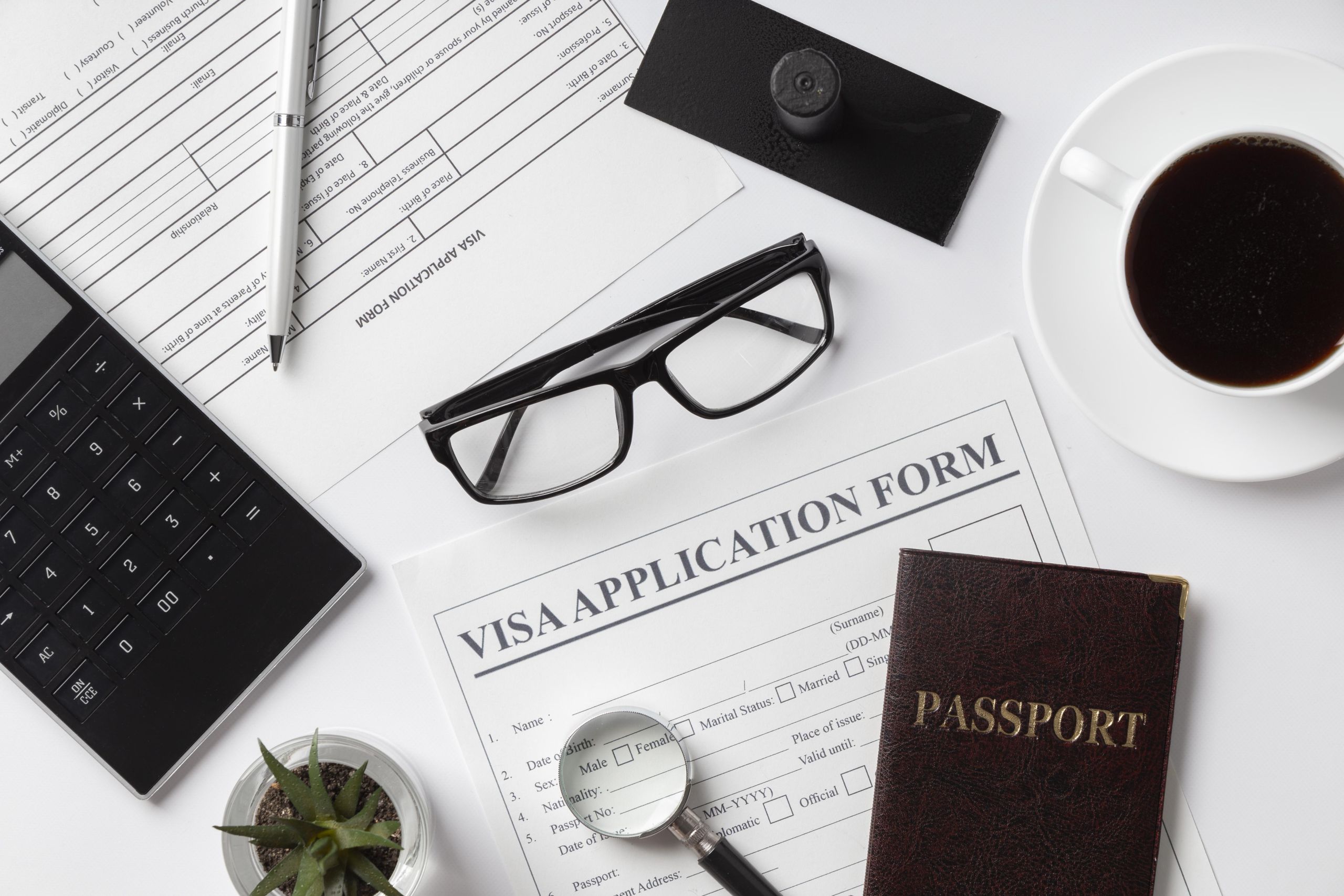 Μόνο για ένα χρόνο θα διαρκεί η tech visa, έως πέντε χρόνια σε άλλες χώρες