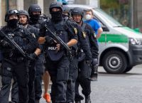 Υποψίες σε βάρος 400 και πλέον αστυνομικών στην Γερμανία για εξτρεμιστική ιδεολογία