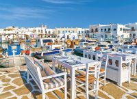 Πάσχα στα νησιά: Δυόμιση φορές ακριβότερα τα Airbnb στην Ύδρα από τη Μύκονο