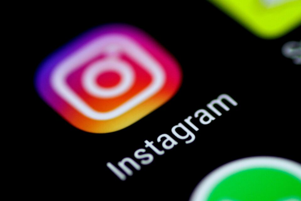 Instagram: Θα θολώνει γυμνές φωτογραφίες στα μηνύματα για την προστασία των ανηλίκων