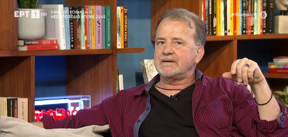 Νίκος Ζιώγαλας: «Ο Ντέμης Νικολαΐδης μου διάβασε τους στίχους του ”Μόνη ξανά δεν θα σ’αφήσω’