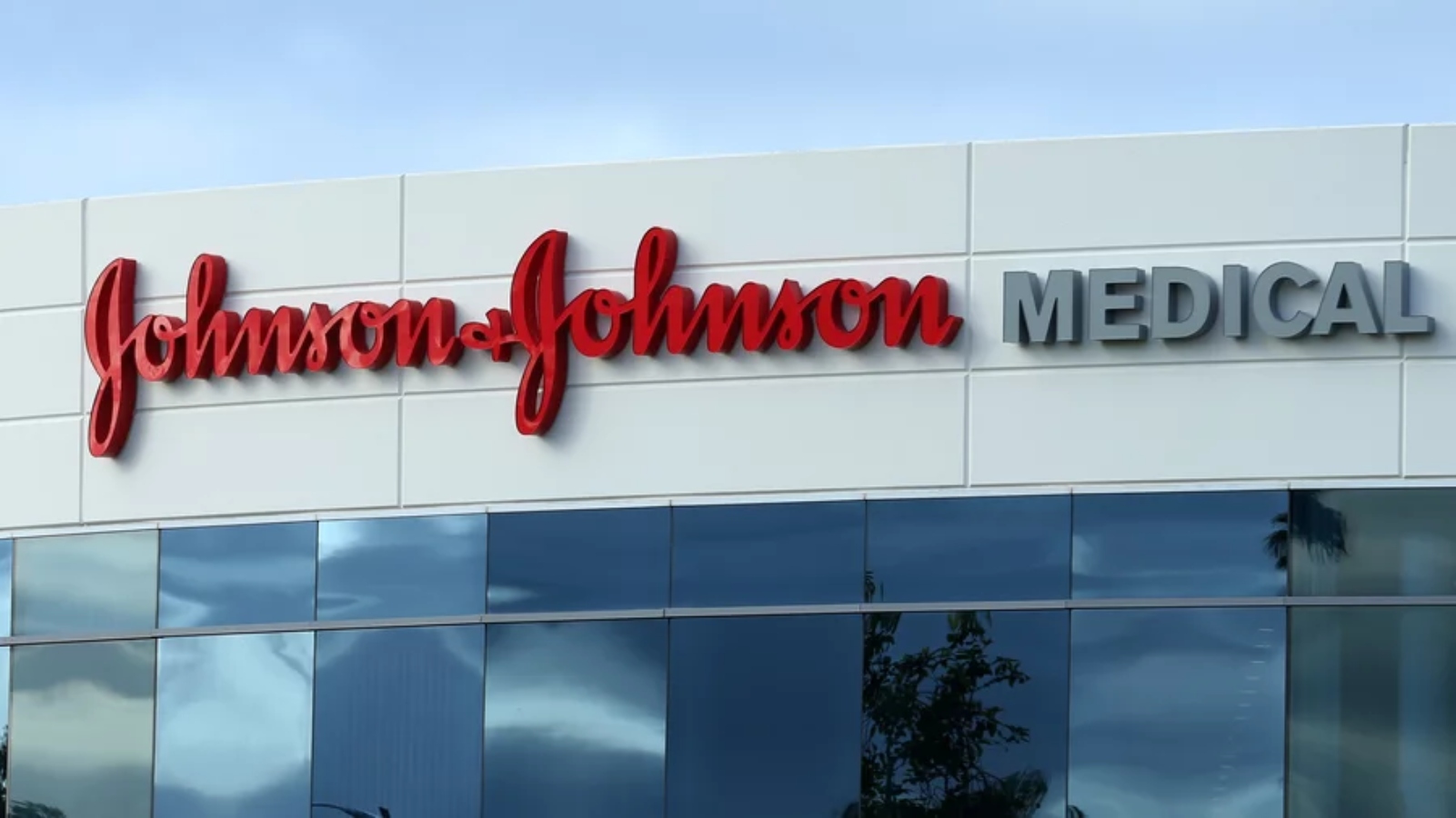 Johnson & Johnson: Συνεχίζει τις εξαγορές – Το νέο deal των 13 δισ.