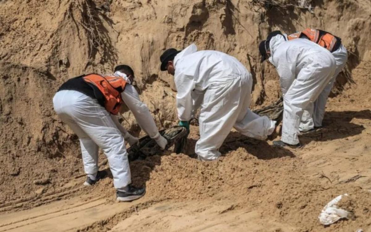 «Απαντήσεις» για τους ομαδικούς τάφους στα νοσοκομεία της Γάζας ζητούν οι ΗΠΑ από το Ισραήλ