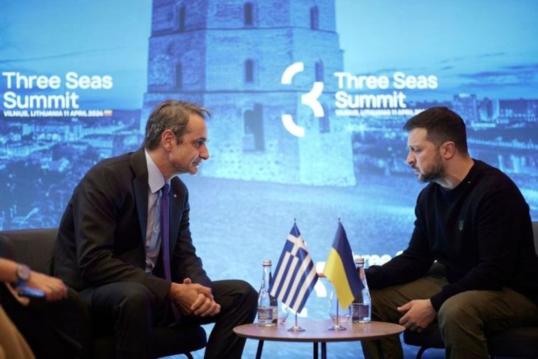 Πρόσκληση Ζελένσκι στον Μητσοτάκη να συμμετάσχει στη Διάσκεψη Ειρήνης