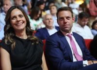 Αναταράξεις στην αριστερή πολυκατοικία