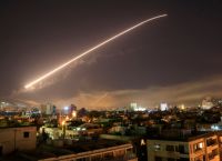 Ισραήλ – Ιράν: Η ένταση υποχωρεί, τα μέτωπα παραμένουν
