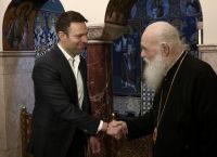 Ο κ. Κασσελάκης και ο σταυρός που σχηματίστηκε στη βάπτισή του