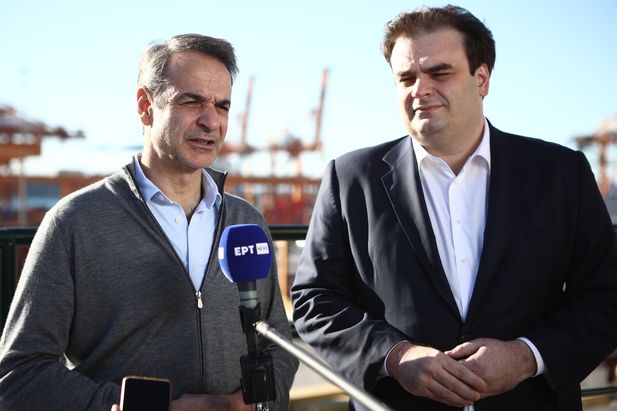 Ο κίνδυνος στα δεξιά και η σχολική βία “στέλνουν” τον πρωθυπουργό στη Β. Ελλάδα