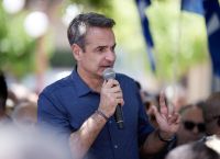 Η ΝΔ “ξορκίζει” τη χαλαρή ψήφο