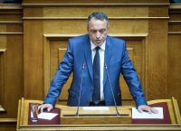 Σπαρτιάτες: Ώρα αποφάσεων – Το ενδεχόμενο των διπλών εκλογών