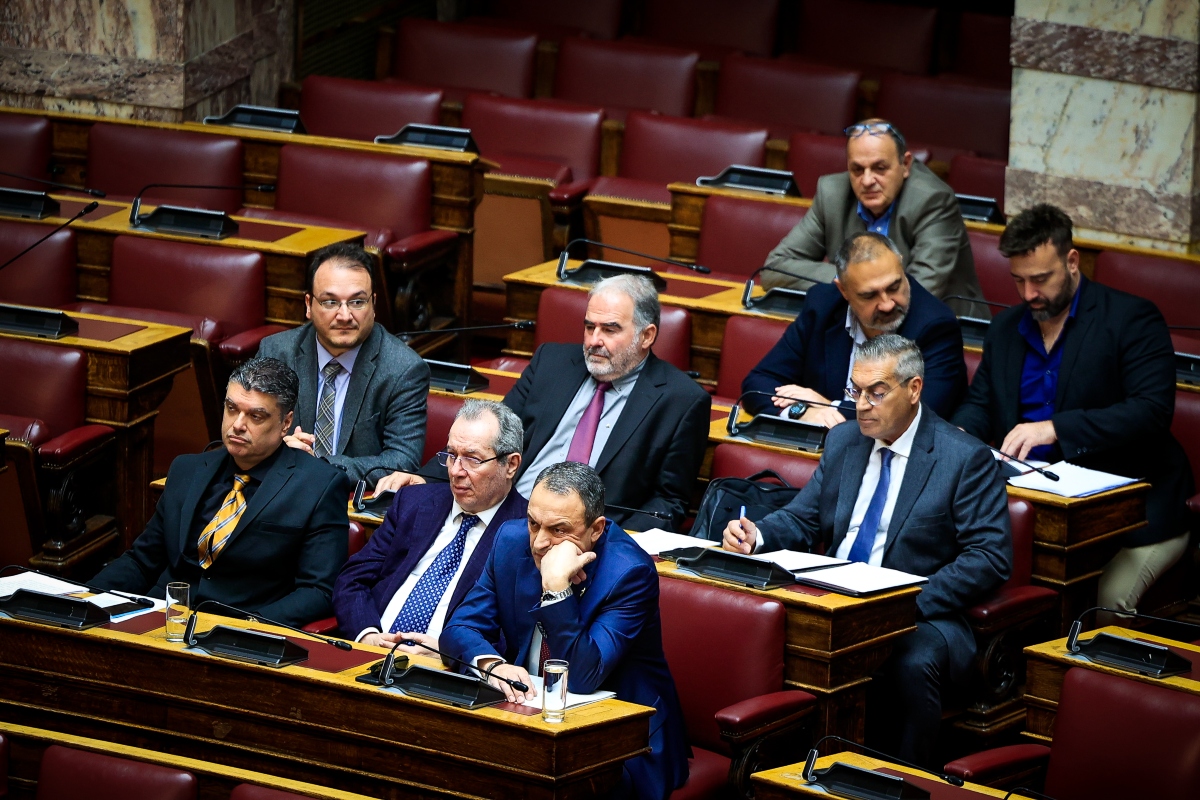 Πέντε οι βουλευτές των Σπαρτιατών – Αποχώρησε και ο Γιώργος Ασπιώτης