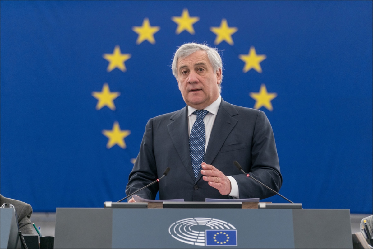 Ιταλία: Ο ΥΠΕΞ Ταγιάνι σε ανοιχτή κόντρα με τον Σαλβίνι