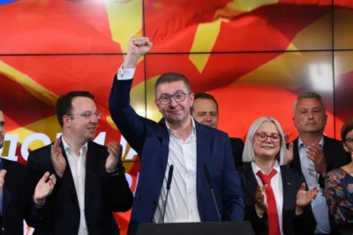 Ευρωπαϊκές πιέσεις σε Ελλάδα και Β. Μακεδονία για εφαρμογή της Συμφωνίας των Πρεσπών