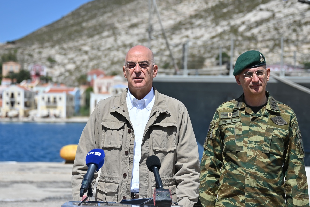 Προσωπική επίθεση της Τουρκίας στον Δένδια: «Xαμηλού επιπέδου, ψευδής» η δήλωση για την εισβολή στην Κύπρο