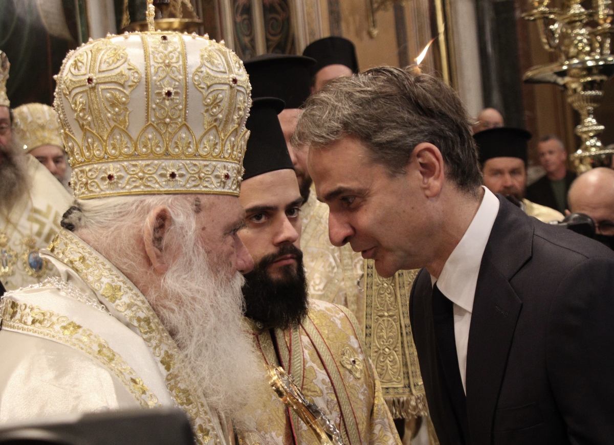 Αποκαθίστανται οι σχέσεις κυβέρνησης – εκκλησίας