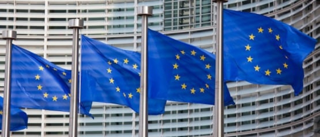 Ευρωεκλογές: Δημοσκόπηση καταγράφει άνετη νίκη του κεντροδεξιού ΕΛΚ